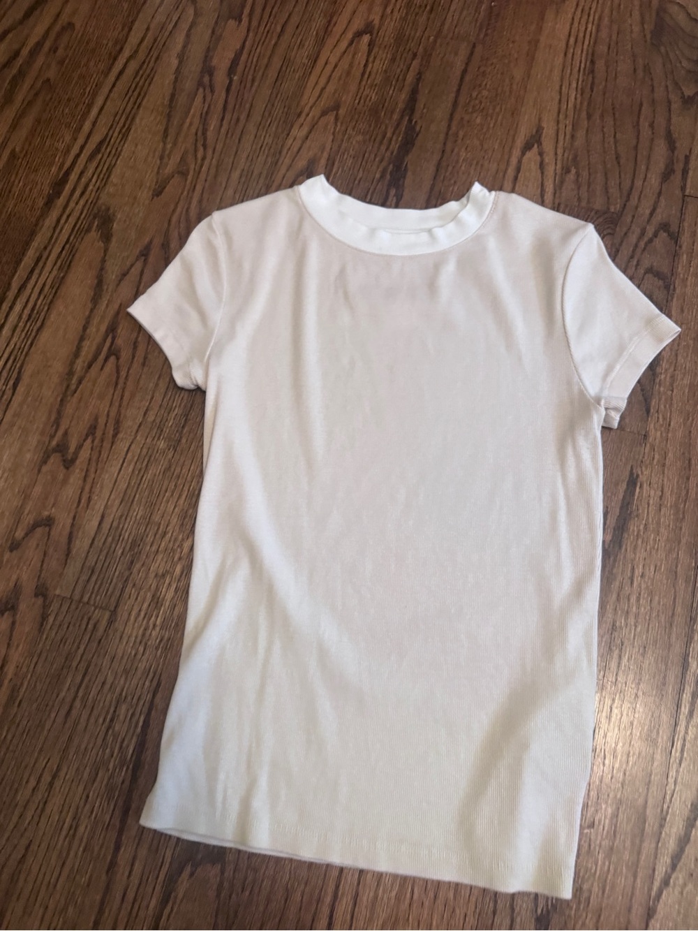 Classic cream and White women’s Short Sleeve Tee